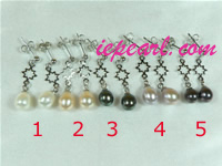 8-9mm cultured pearl dangling earring with star mounnting