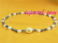 5-6mm patato freshwater pearl necklace with topaz