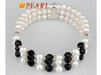 Wholesale stretchy white pearl bracelet, three rows