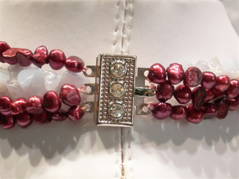 four twisted strands necklace made of pearls wholesale online