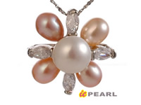 Wholesale natural color pearl plated silver flower pendant