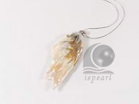 wholesale 3*7cm white wing shape Keshi pearl pendant