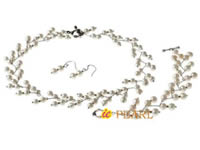 V loop potato pearl crystal necklace wholesale in low price