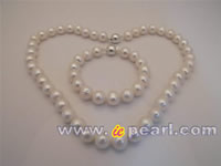 10-11mm round white freshwater pearl jewelry set wholesale