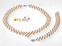 Bright white 6-7mm off-round pearl hand made necklace sell