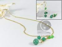 wholesale green Malaysia jade necklace earrings set jewelry
