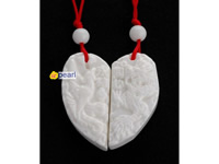 wholesale white Dragon & Phoenix deep sea Tridacna pendant