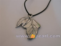18KGP black shell leaves pendant in wholesale price