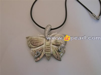 natural color butterfly shell pendant wholesale