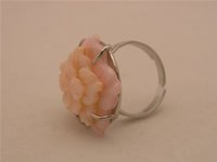 wholesale 30mm pink shell flower ring with 18KGP mounting
