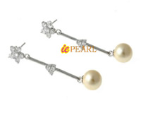 10mm mother of pearl dangling earrings, light yellow