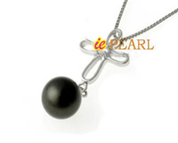 925 silver cross pendant with 10mm black shell pearl